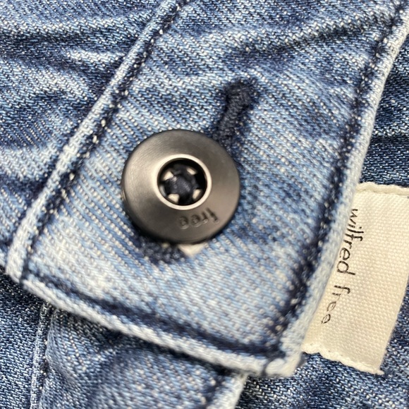 Aritzia Wilfred High Waisted Pleated Wide Leg Denim Jeans - Picture 7 of 12